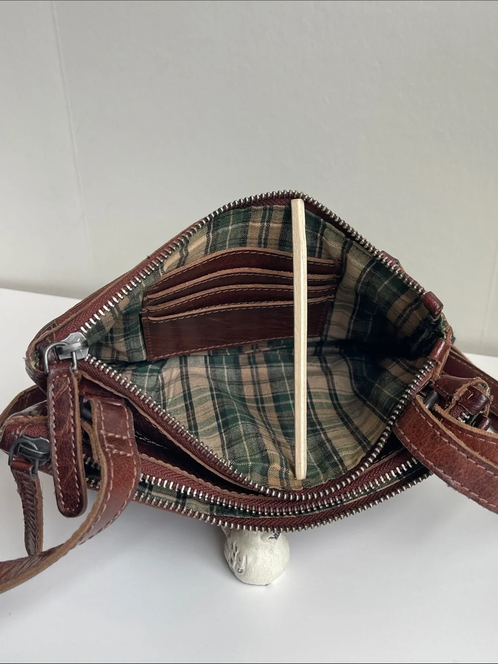 Wild West Los Angeles Genuine Leather Crossbody Bag